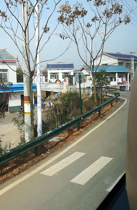 我报了4万元的公务员面试班,进去是这样的…